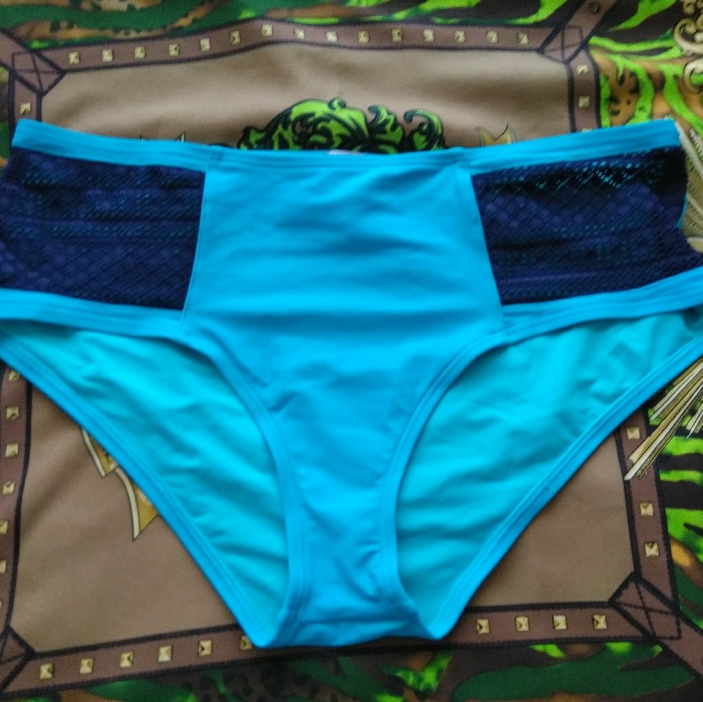 NWT Aerie Lacey Sides Bikini Bottoms